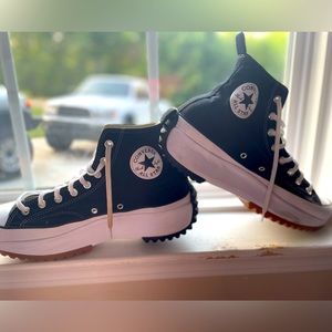 Run star hike platform converse